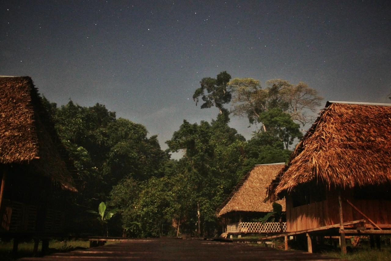 Green Forest Ecolodge Puerto Montufar 外观 照片