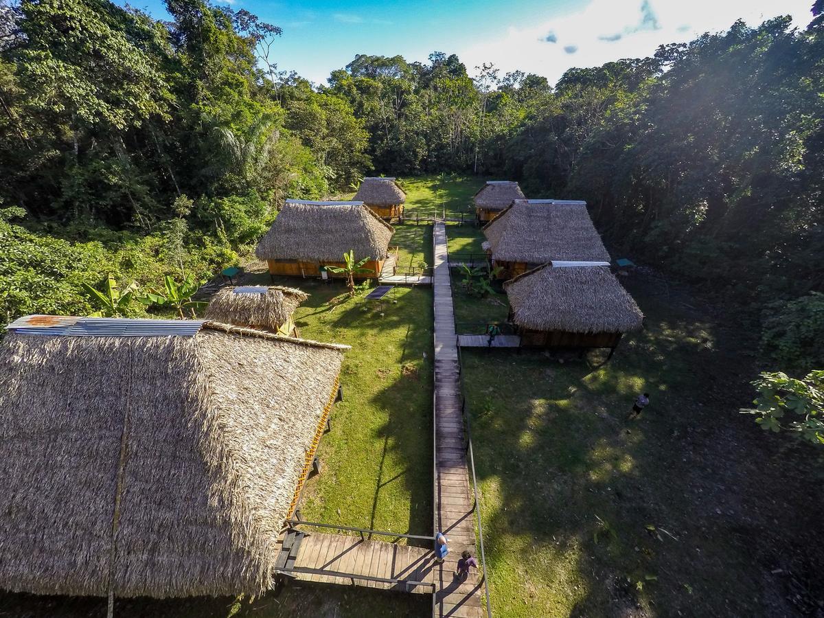 Green Forest Ecolodge Puerto Montufar 外观 照片