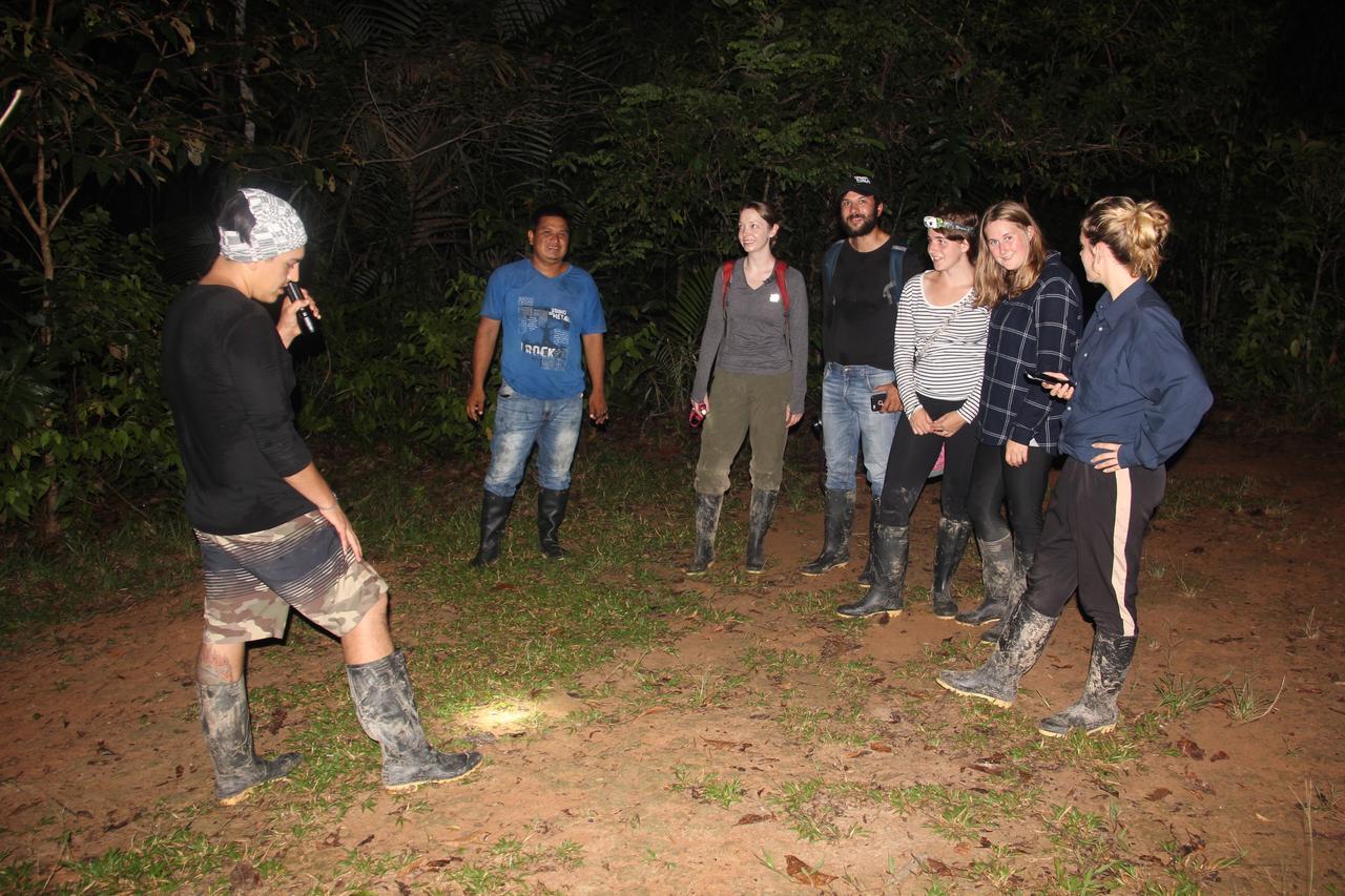 Green Forest Ecolodge Puerto Montufar 外观 照片
