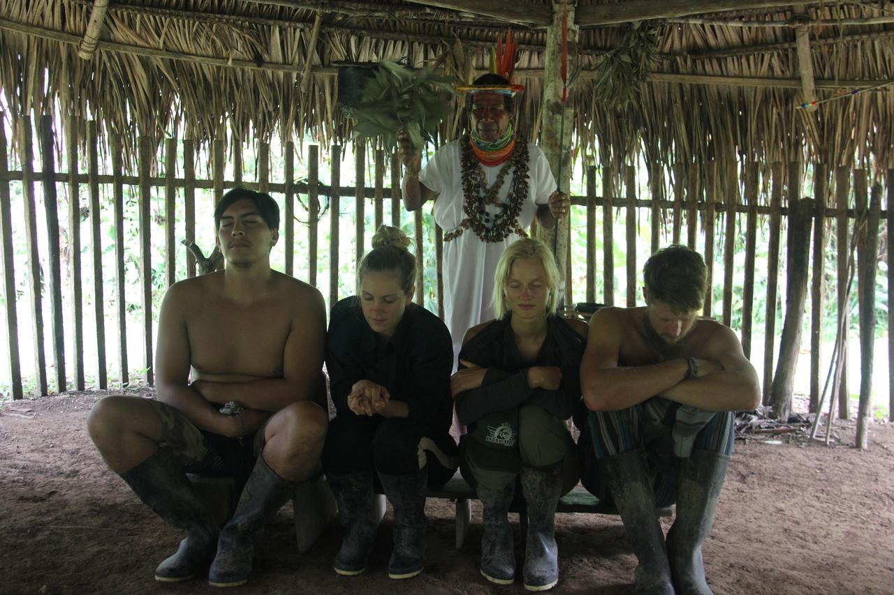 Green Forest Ecolodge Puerto Montufar 外观 照片