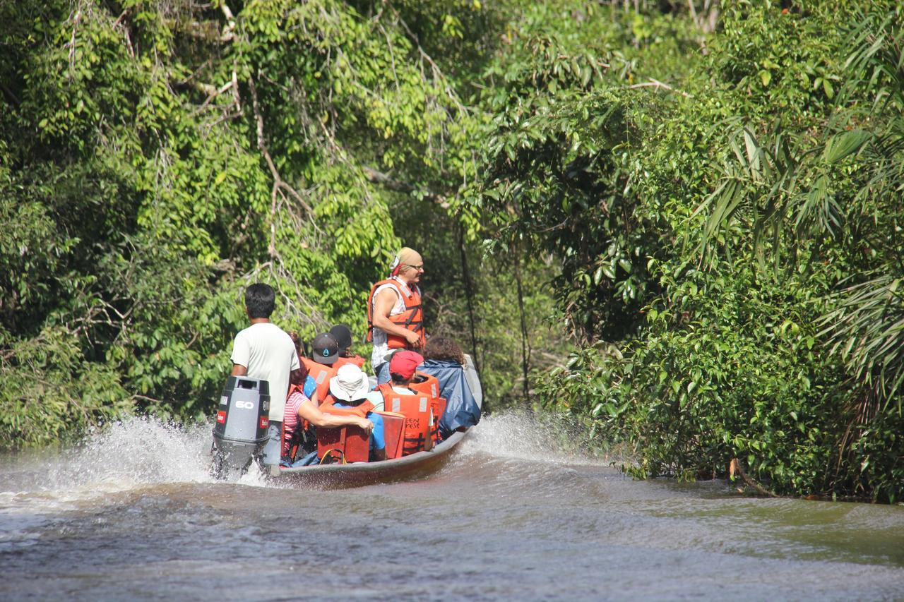 Green Forest Ecolodge Puerto Montufar 外观 照片
